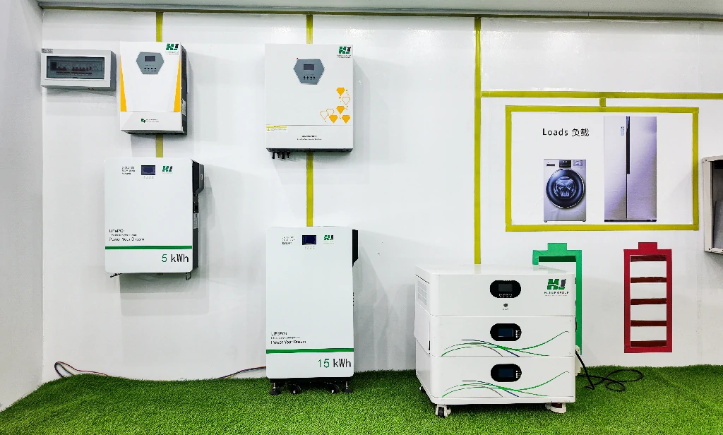 How do photovoltaic inverters withstand scorching temperatures exceeding 40°C?