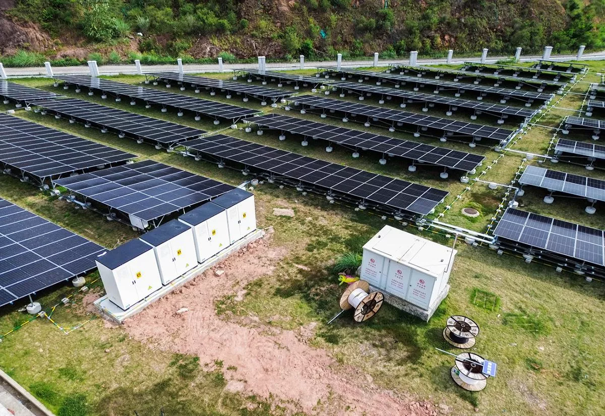 Why are commercial and industrial users increasingly favouring rooftop solar?